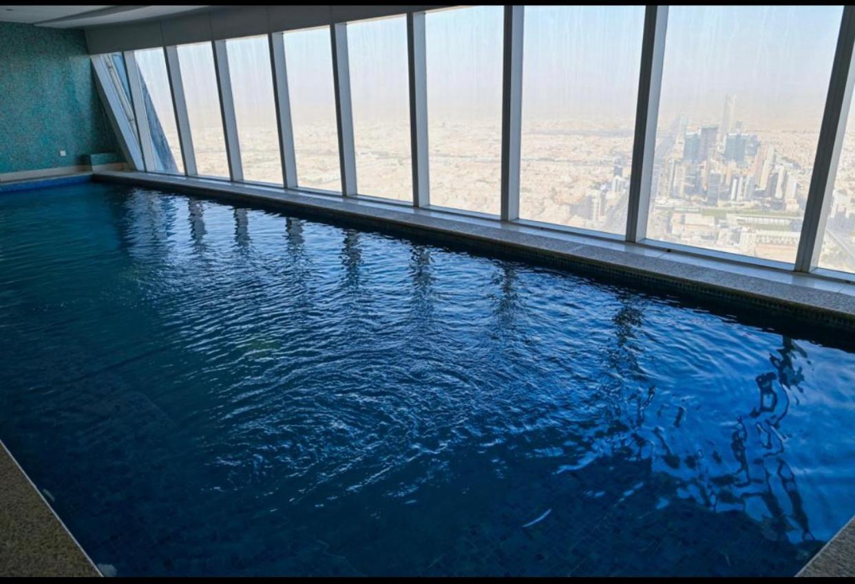 Apartment فاخر في برج رافال - Burj Rafal *